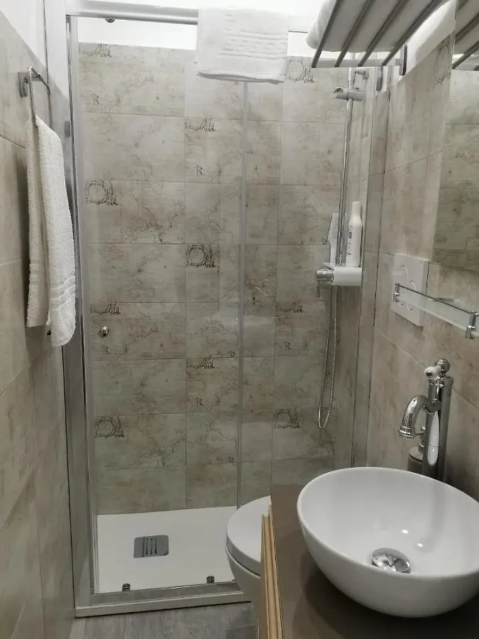 La Luce Di Ambra Bed & Breakfast Pagliara Italy