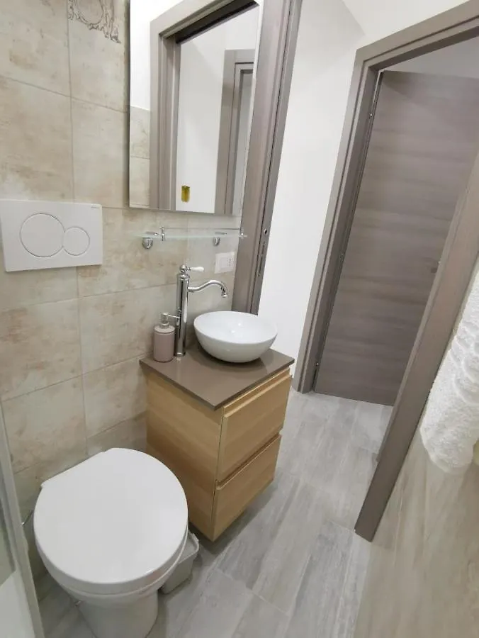 La Luce Di Ambra Bed & Breakfast Pagliara 0*,  Italy